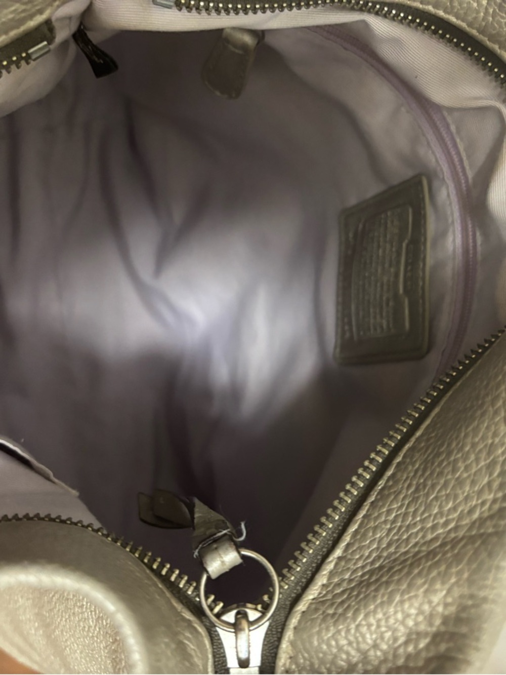 Coach C1120-F15064 24CM Convertible
Metallic Silver Pebbled Leather Hobo in GUC - Picture 12 of 16